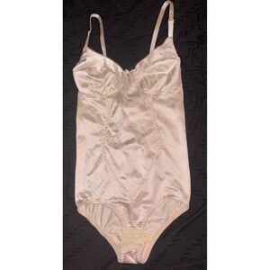 Flexees VTG Beige Slimming‎ Shapewear Tummy Control Bodysuit,  36B
